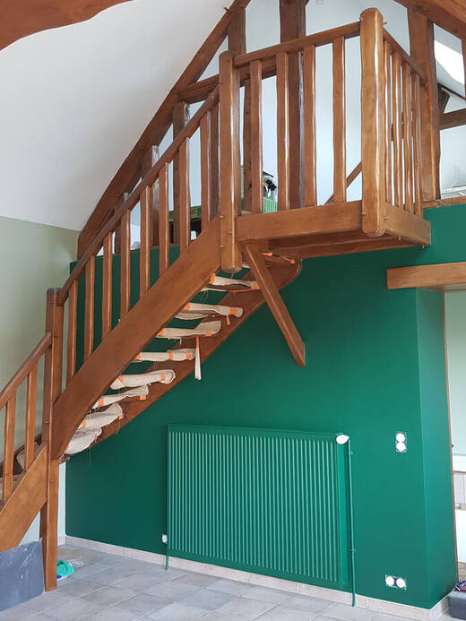 Escalier et rambarde éclaircis