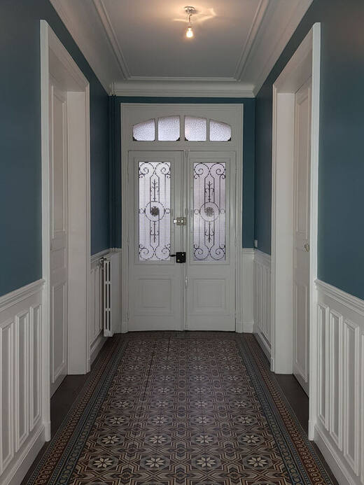 Entrée et carreaux de ciment